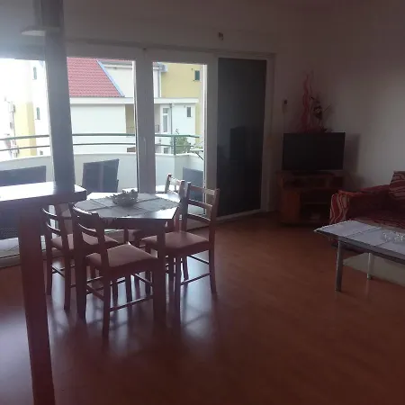 Apartment Katarina *