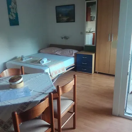 Apartment Katarina *