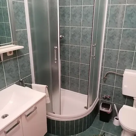 Katarina Apartment *