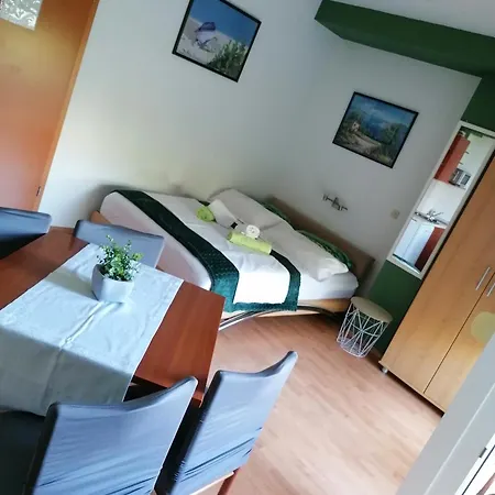 Katarina Apartment *